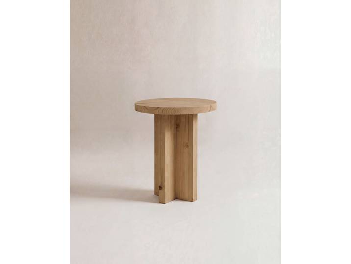 Table de chevet en bois de sapin marron 45x35cm