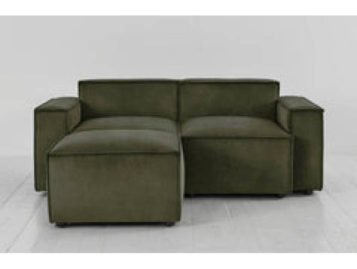Zweisitzer-Sofa Model 03 mit Chaiselongue links, Kiefergrün