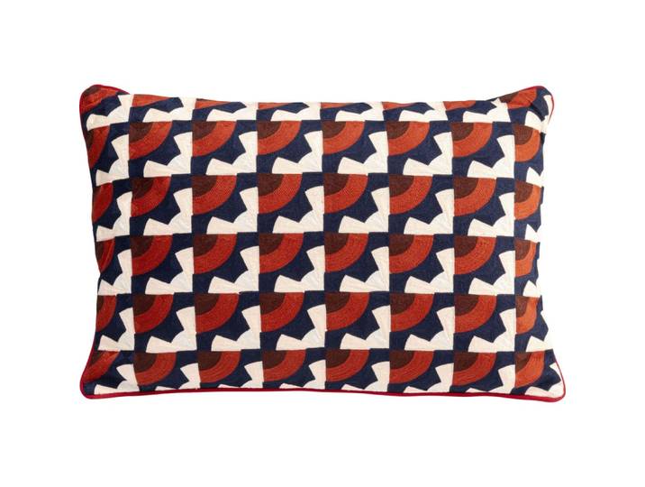 Coussin en polyester rouge à motifs tressés 40x60