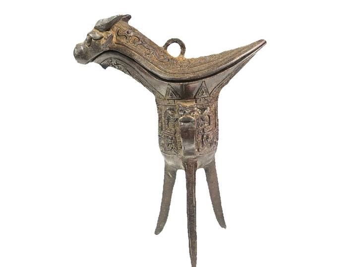 Collection folklorique chinoise, artefacts en Bronze pur, tasses de bœuf et de bête, navires de vin anciens, ornements ménagers, objets de collection