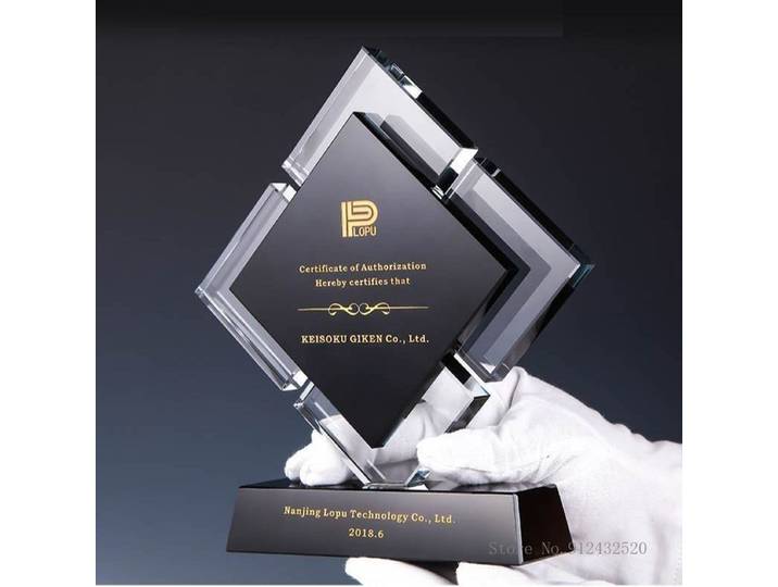 Trophée de cristal personnalisé, impression couleur en tant que prix, prix du film sportif, livraison sur un commémoratif, décoration de la maison