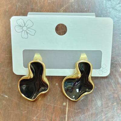Abstract Cloud Irregular Stud Earrings Artistic Minimalist Ear Jewelry black