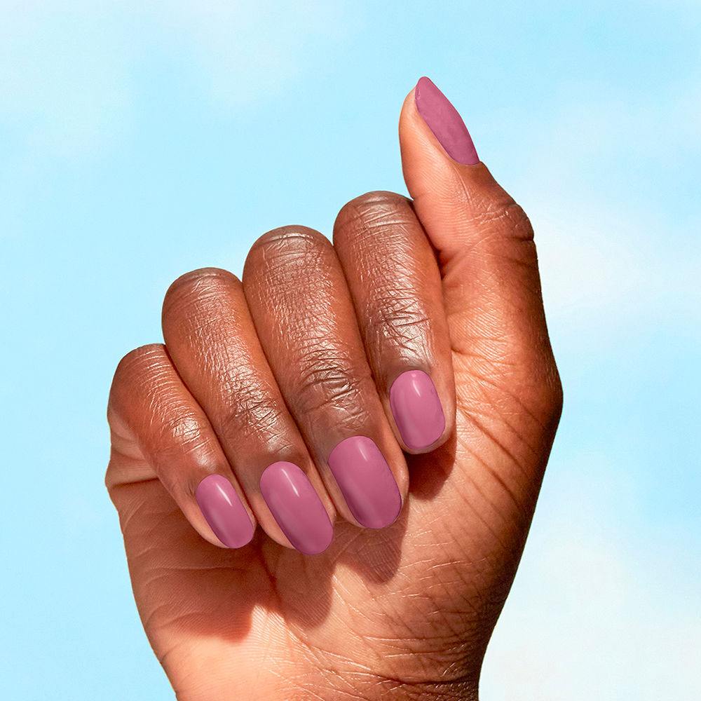 Opi Nature Strong nail lacquer #Simply Radishing