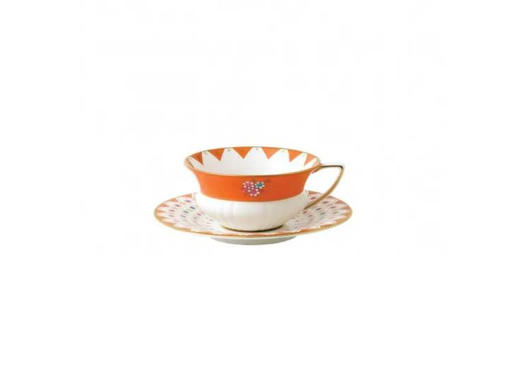 Wedgwood Tasse à thé Wonderlust avec soucoupe diamant pivoine