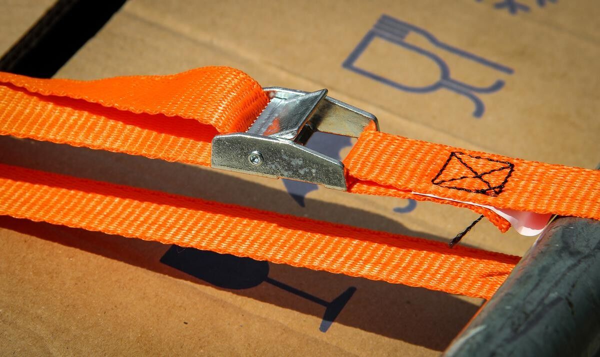XL 553707 Tie down straps