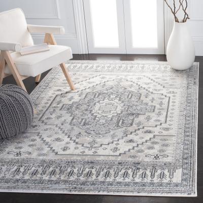 SAFAVIEH Carnegie Werra Medallion Rug