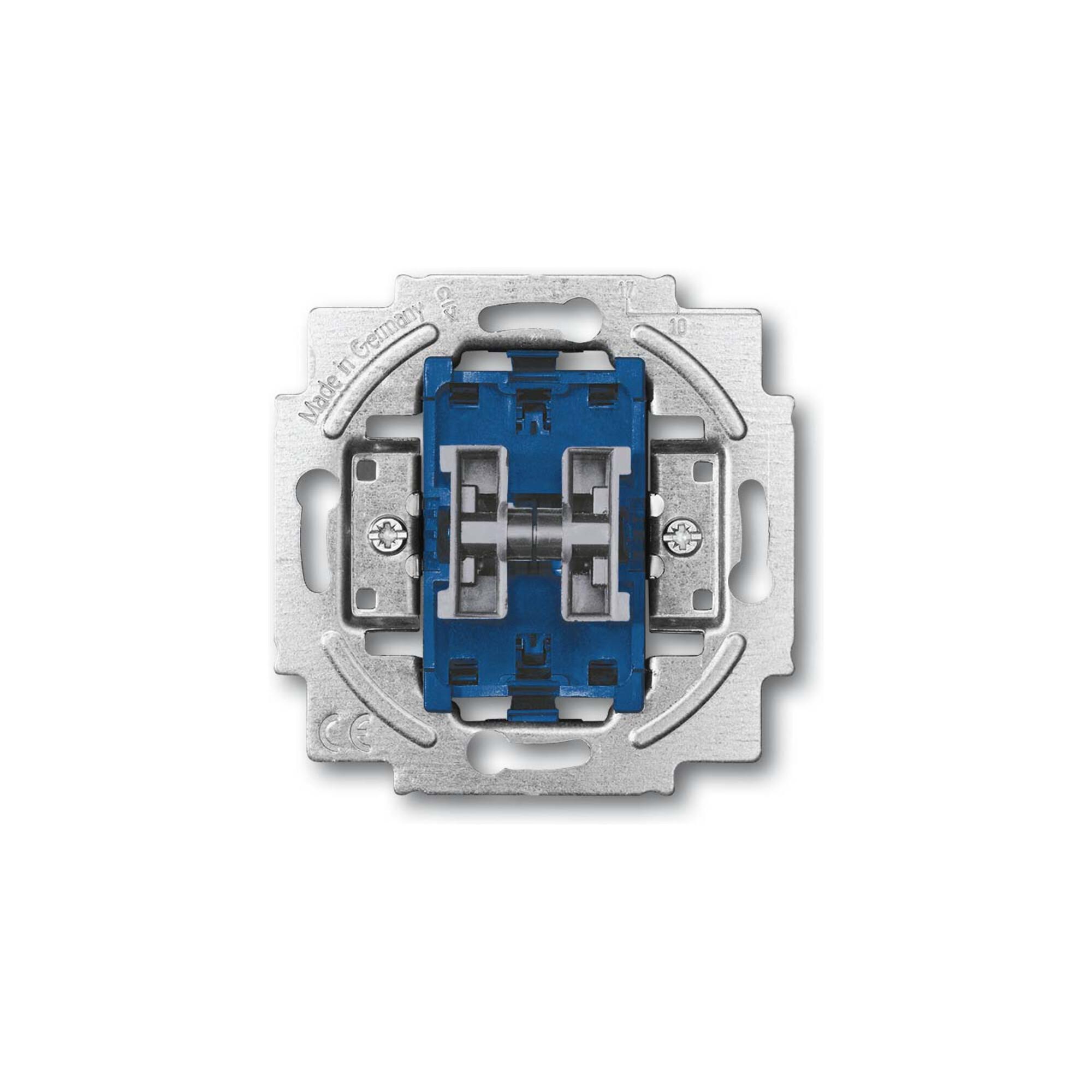 Busch-Jaeger Wippschalter-Einsatz UP-Montagedose 2400/6/6 US-101 (2CKA001022A0662)