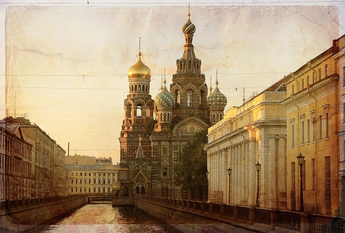 Fototapete PAPERMOON "ST PETERSBURG-RUSSLAND ALTSTADT VINTAGE WANDTAPETE DEKO", bunt, B:4m L:2,6m, Vlies, Tapeten, Fototapete bunt B/L: 4m x 2,6m, Bahnen: 8 Stk.