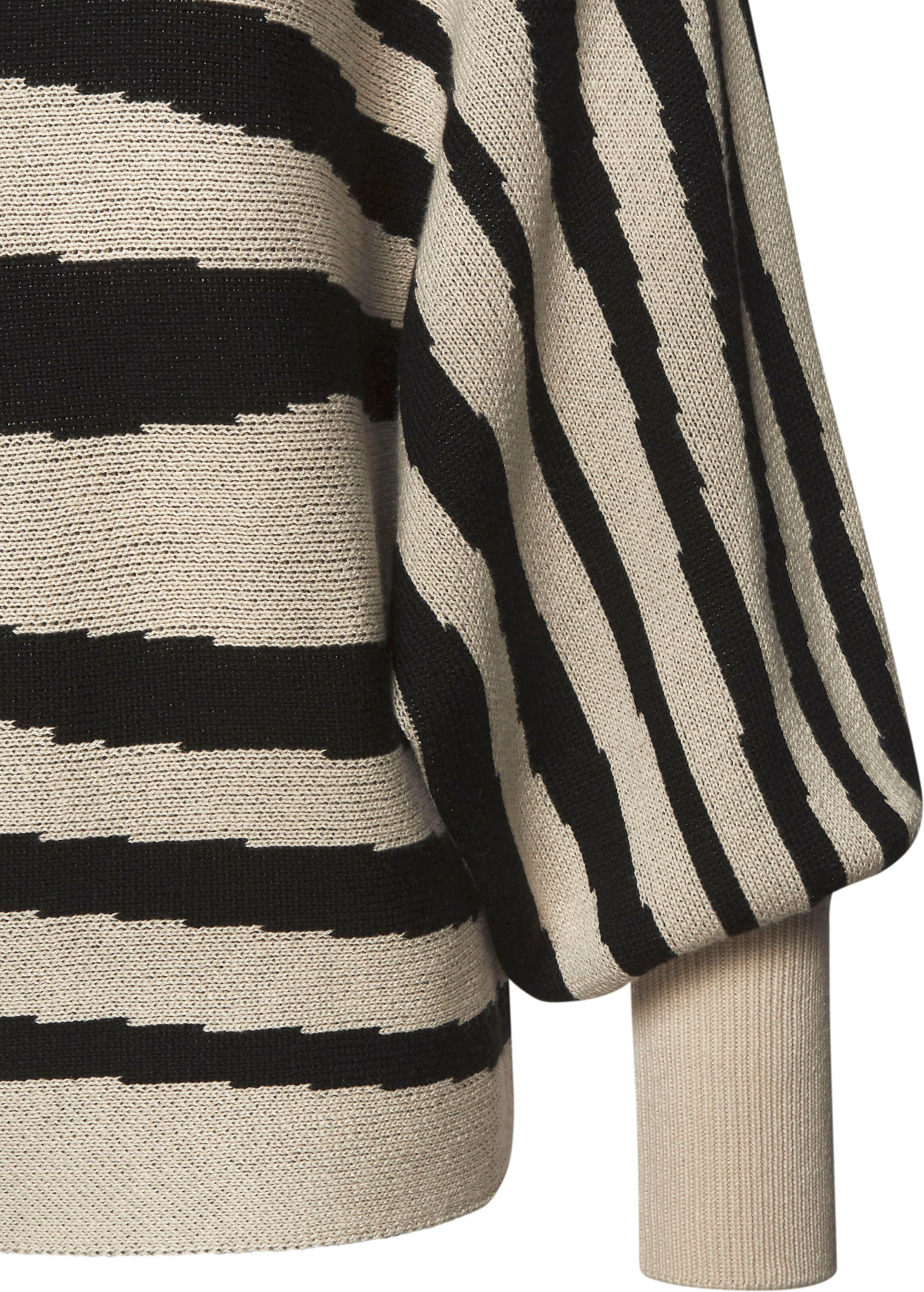 Strickpullover LASCANA "mit Zebramuster", Damen, Gr. 40/42, beige (beige, schwarz), Strick, Obermaterial: 50% Baumwolle, 50% Polyacryl, figurumspielend hüftlang, U-Boot-Ausschnitt, weit Rippstrickbündchen, Pullover Strickpullover, fest gestrickter Jaquard