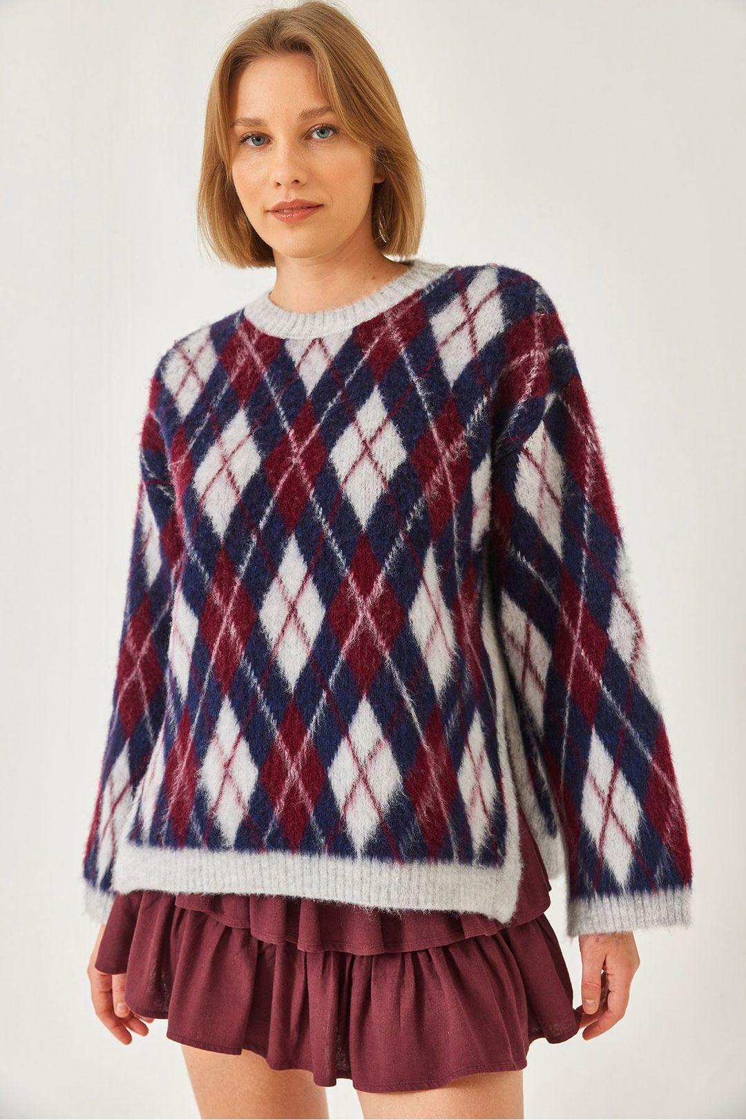 Ronde Hals Sneak Knit Trui in Baklava Patroon