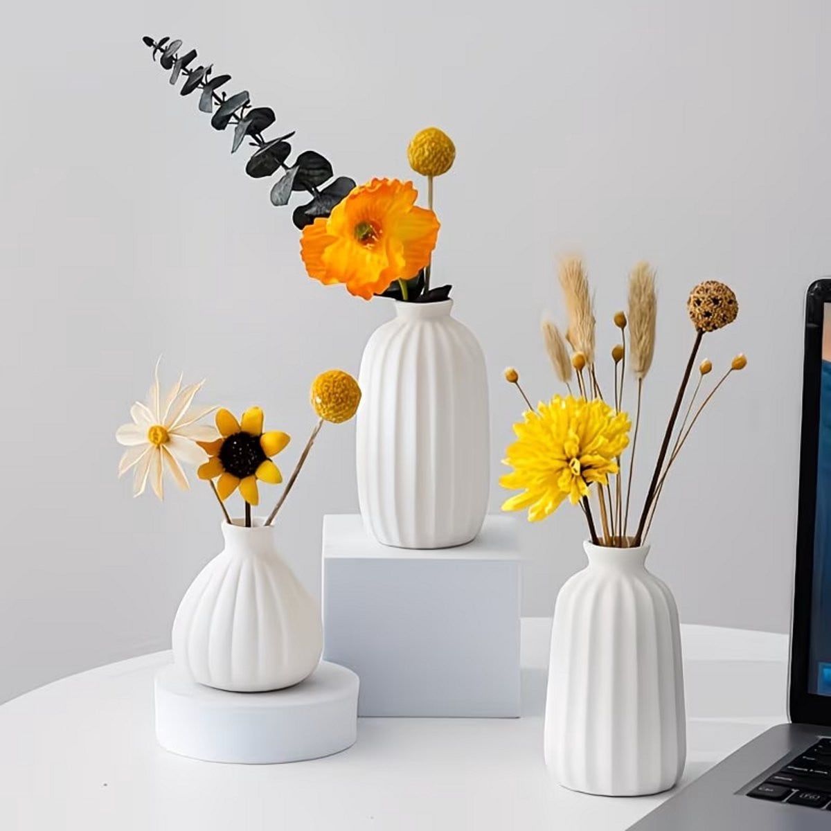 Set van 3 Gestreepte Keramische Vazen in Scandinavische Stijl voor Woondecoratie
