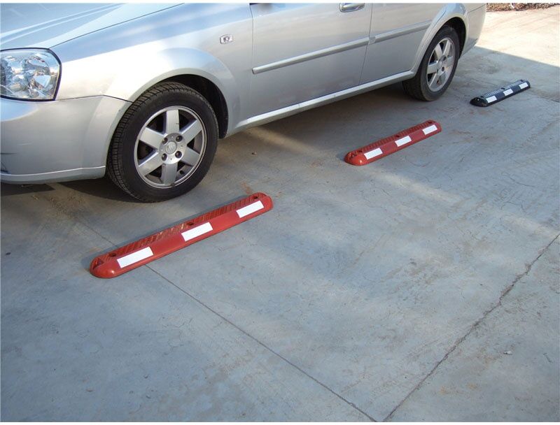 B2B Partner Teiler für Verkehrsbereiche und Parkplätzen, Höhe 50 mm