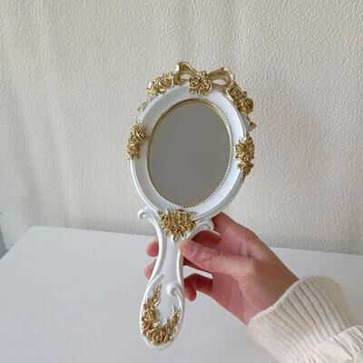 Uplift Picks Vintage Handheld Mirror European Style Retro Makeup Vanity Beauty Mirror white
