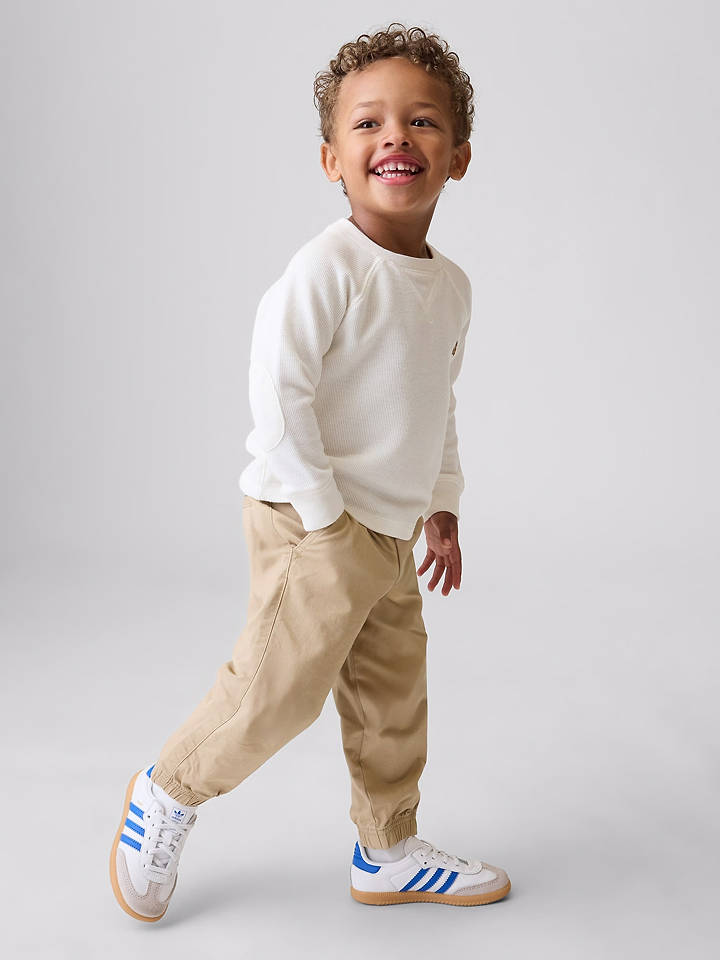 GAP Chino in Beige - 110