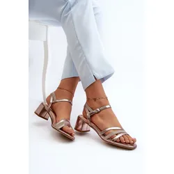 Sandalen mit Absatz Model 196656