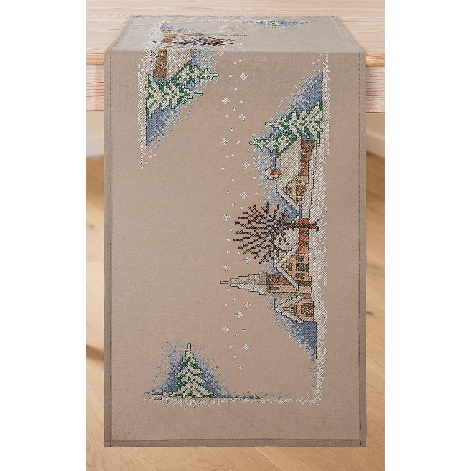 Stickläufer "Winterdorf"