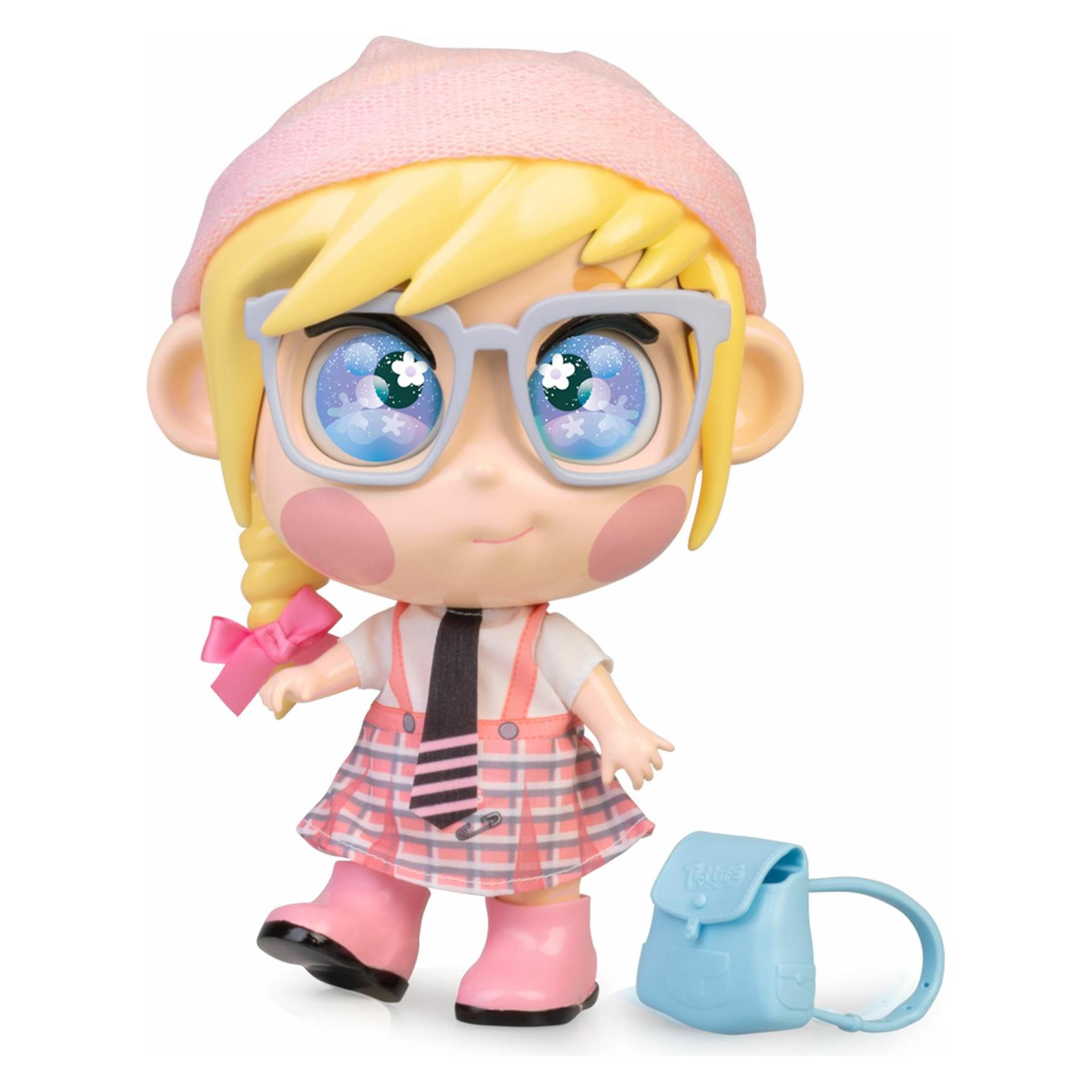 Famosa Trottie Lucy 25 cm. (TFT02000)