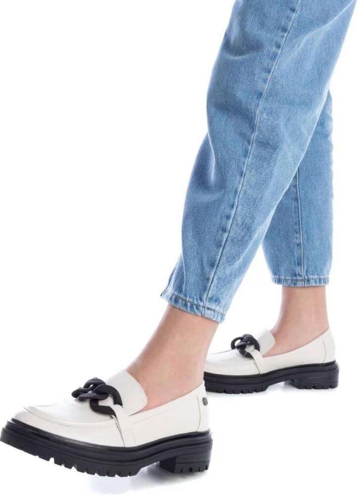 Mocasines De Mujer Xti 142205 Cadena Negra Hielo 40 Mujer