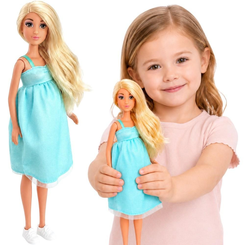 Woopie Royal Lily pop met zwangere buik en babyblauwe jurk