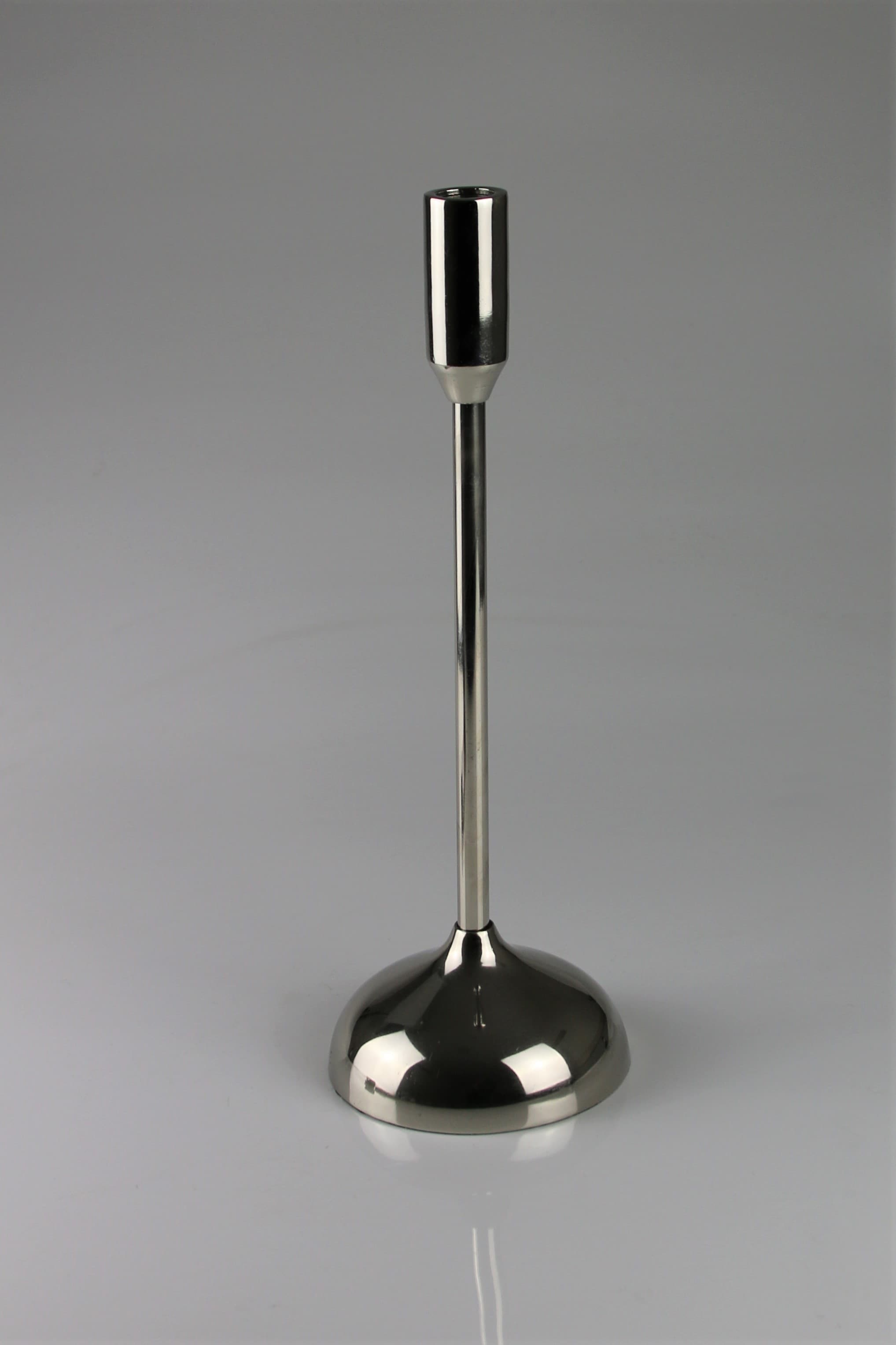 Kerzenständer AM DESIGN "aus Aluminium", silber, B:12cm H:26cm, Aluminium, Kerzenhalter, Kerzenständer, BxH: 12x26 cm