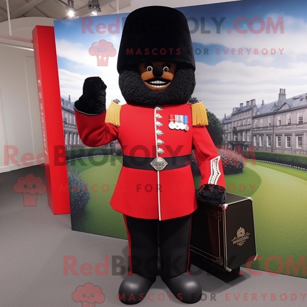 Maskottchen REDBROKOLY einer schwarzen britischen Royal Guard mit Mantel und Clutch-Taschen