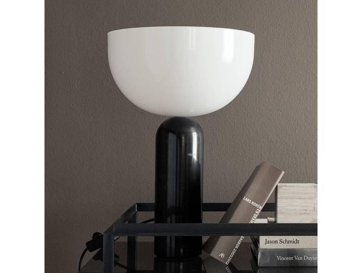 New Works Designer Tischlampe Kizu Large, schwarz, für Wohn- / Esszimmer, Stein, Design, Tischlampe