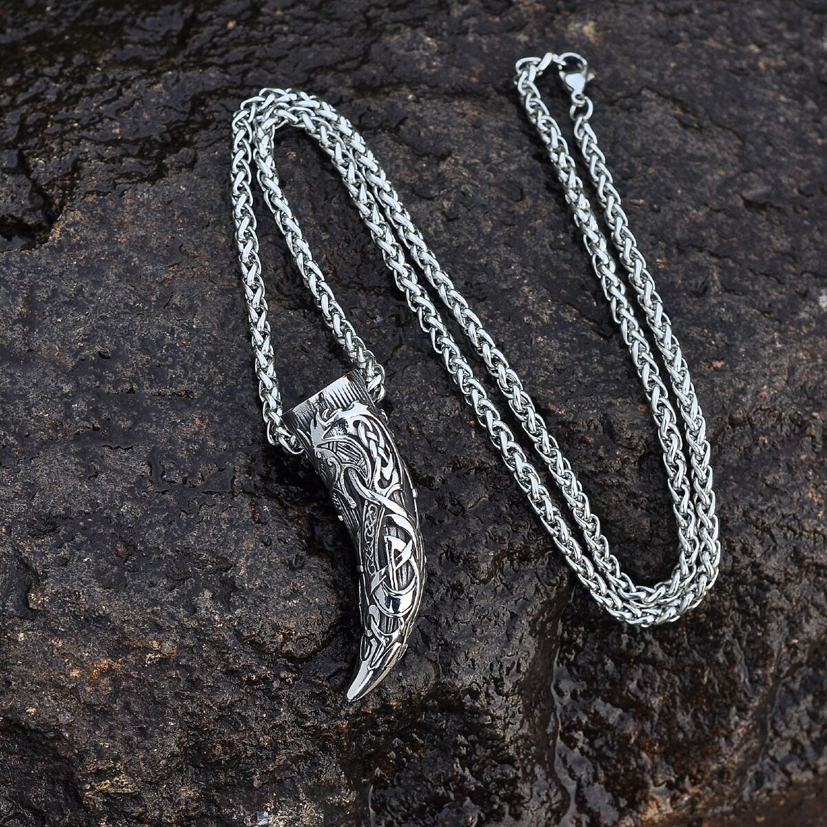 Lykken Viking tooth stålhalsband 60 cm
