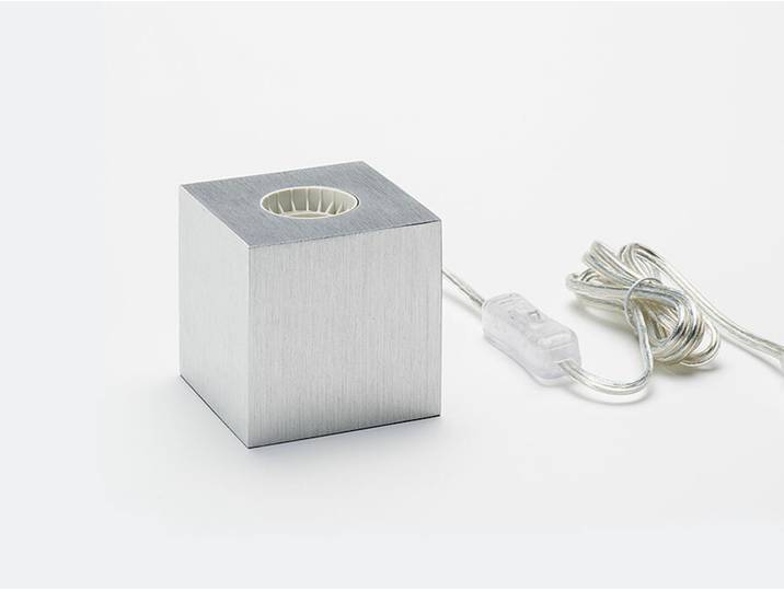 Tischleuchte Cubic sompex grau, 8x8x8 cm