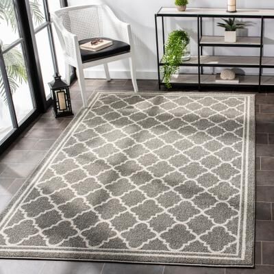 SAFAVIEH Amherst Leota Trellis Rug