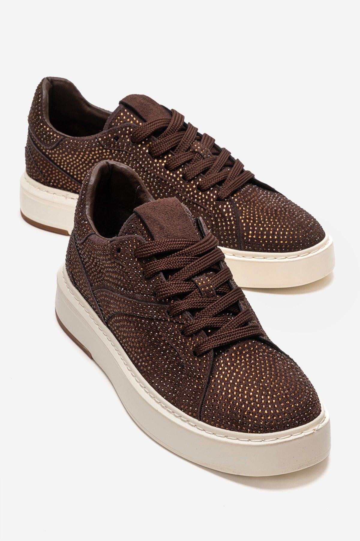 Berina Verzierter Sneaker