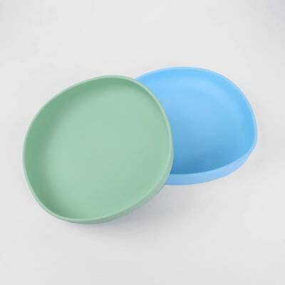 Uplift Essentials 2 Pack Whisker Friendly Silicone Cat Plates Wide Shallow Non Spill Feeding Dish set 3