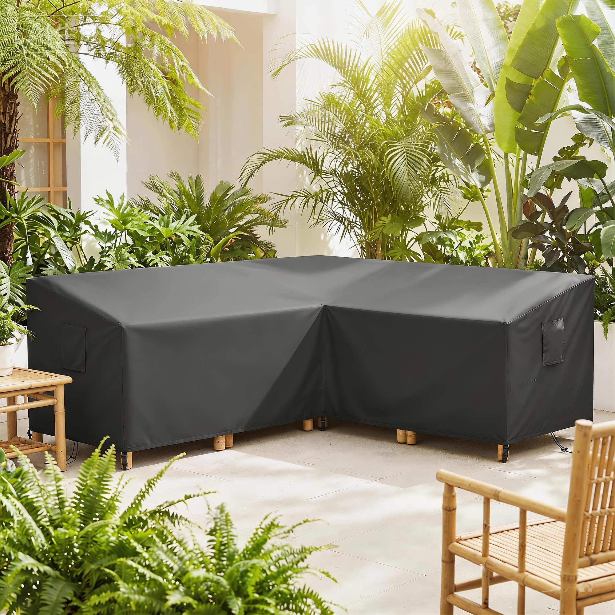 Outsunny Copertura protettiva per mobili da giardino invernale impermeabile a V Anti-UV 420D Oxford 216x216x78 cm Nero   Aosom Italy