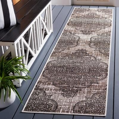 SAFAVIEH Havana Zafirka Medallion Indoor/ Outdoor Waterproof Rug
