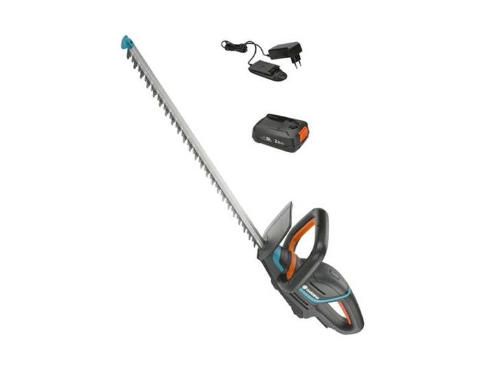Gardena Battery Hedge Trimmer ComfortCut 60/18V P4AReady-To-Use Set