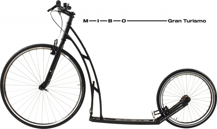 Tretroller GT Schwarz, 1,74 m Gesamtlänge, 40x8 cm Trittbrett, 28/20 Zoll Räder, min. 4 cm Bodenfreiheit, höhenverstellbarer Lenker