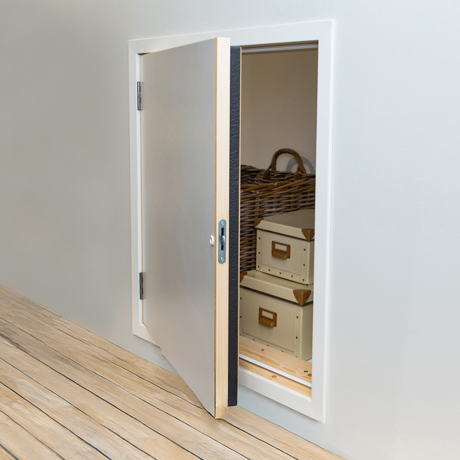 Dolle Kniestocktür F30 mit Massivholzrahmen 80x56x11,5cm U-Wert 0,96W/m²·K