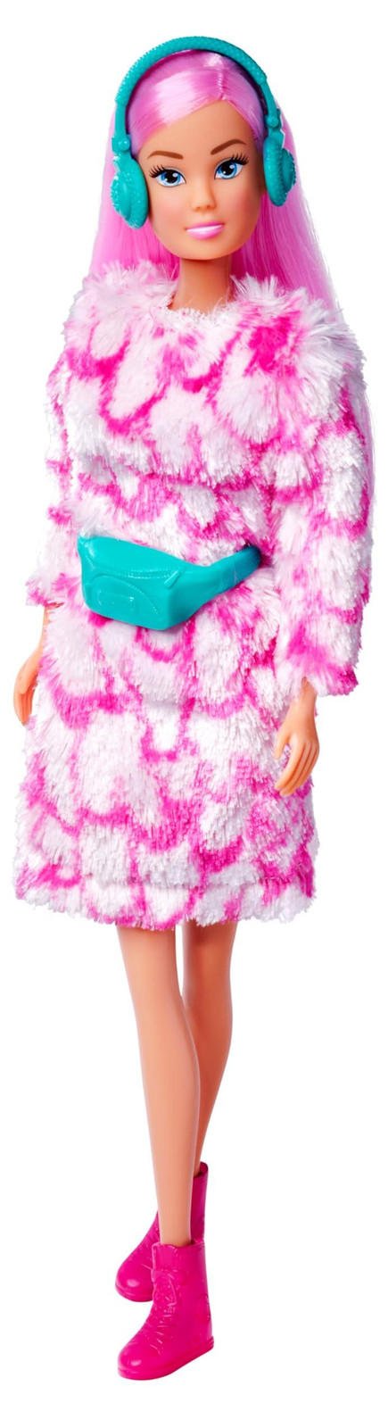 Simba Steffi Love Fluffy Fashion Pop met pluizige jurk, laarzen en oorwarmers