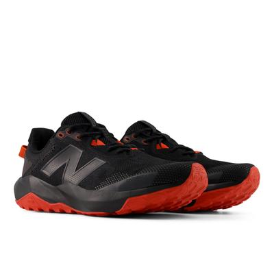 Trailrunningschuh NEW BALANCE "Nitrel", Herren, Gr. 44,5, schwarz (schwarz, neo flame), Synthetik, Textil, Schuhe, Trailrunning-Schuhe für leichte Trails