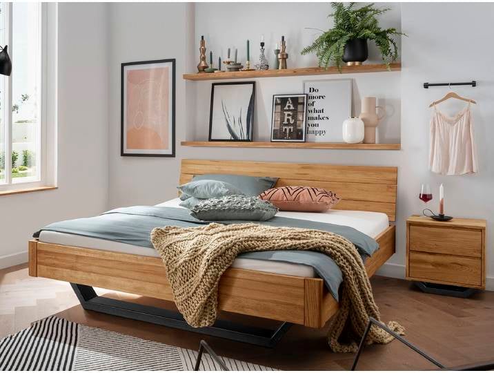 Doppelbett 'Mona II' 200x200cm Wildeiche geölt