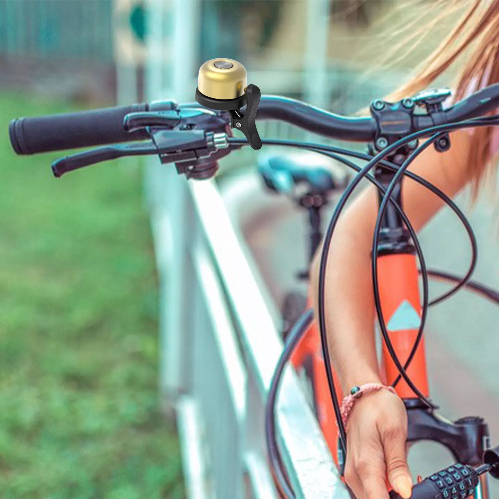 INF Sonnette avec support Airtag pour vélo