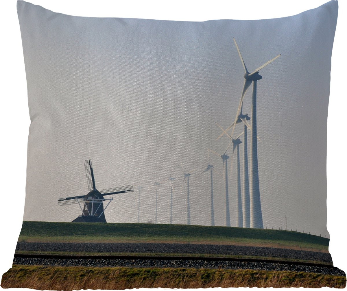Weerbestendig buitenkussen met windmolens in Eemshaven, 50 x 50 cm