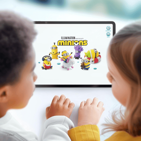 Hey Clay Minions 15 Can Set for Kids - Ages 3+