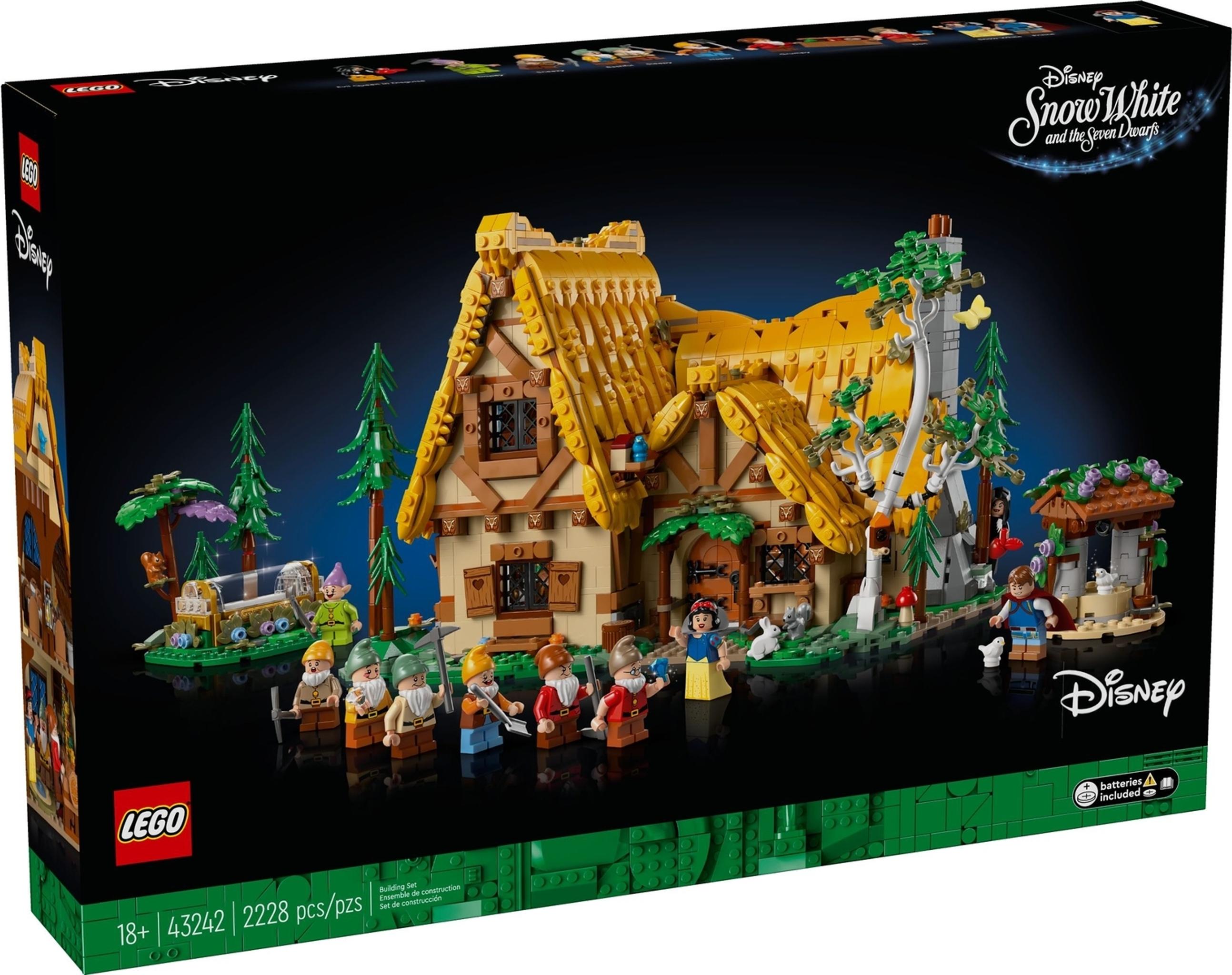 LEGO Snow White and the Seven Dwarfs' Cottage