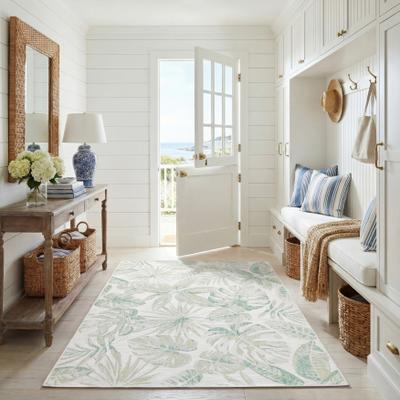 SAFAVIEH Courtyard Emira Indoor/Outdoor Tropical Rug