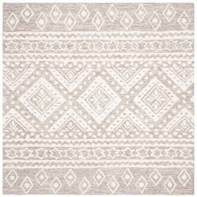 SAFAVIEH Handmade Micro-Loop Oliviera Wool Rug
