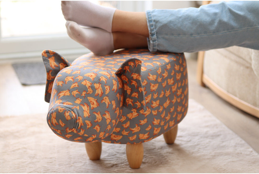 Gardeco Pigasus the pigs will fly animal footstool Beige 36cm H X 33cm W X 63cm D