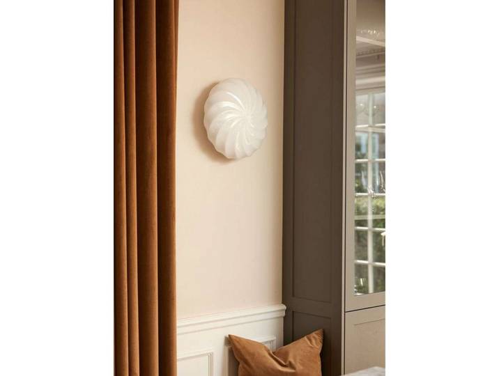 Lampe murale/plafonnier Twist, Ø 35 cm, laiton/opale - Halo Design - Salon / séjour - Métal