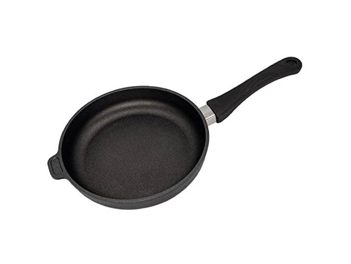 Eurolux Guss-Pfanne Induktion Ø 26 cm - flacher 5.0 cm Rand - mittelgroße runde Alugusspfanne mit Antihaft-Beschichtung - Made in Germany