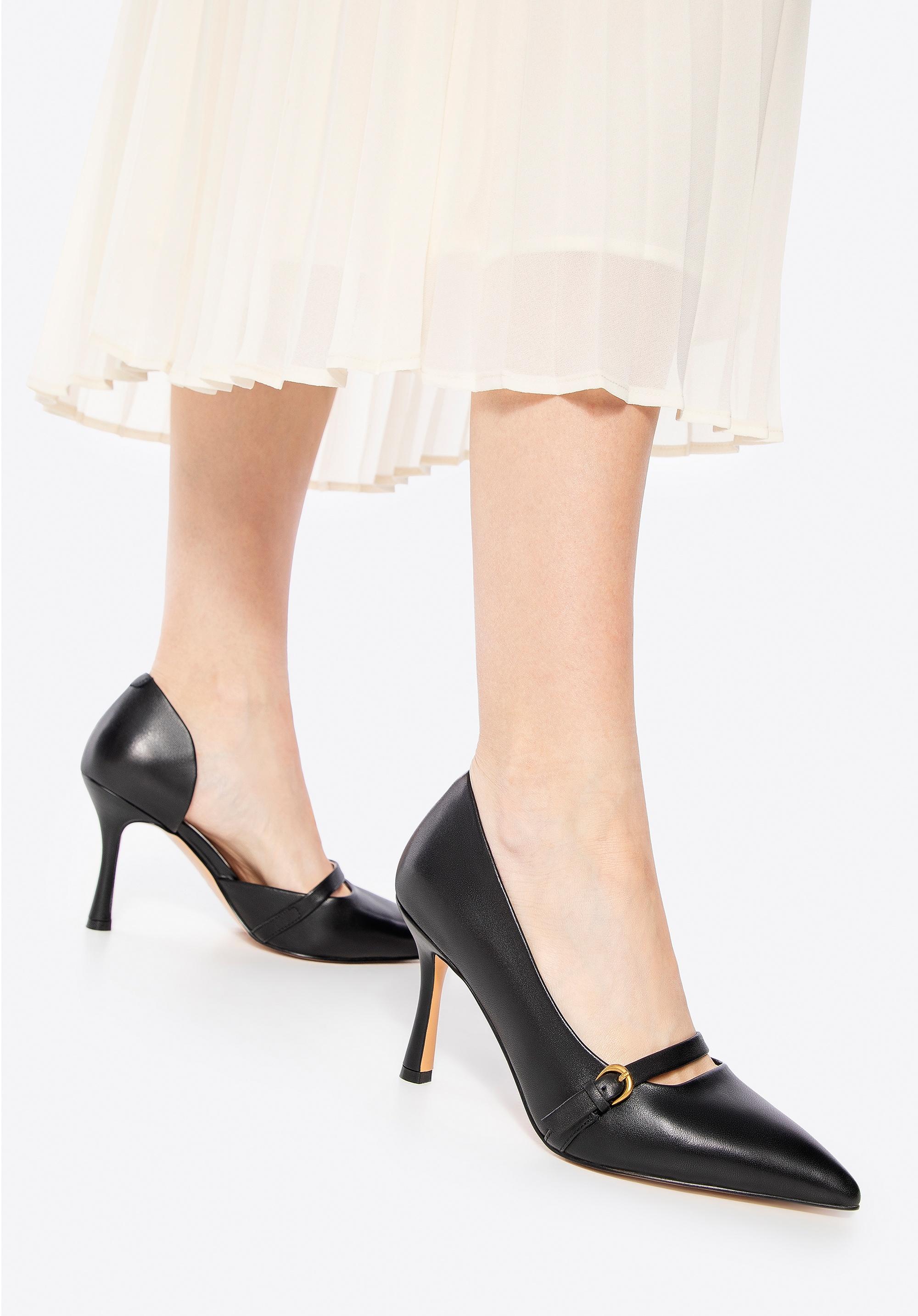 Wittchen Damen-Pumps aus Leder mit Riemen, Schwarz, Naturleder