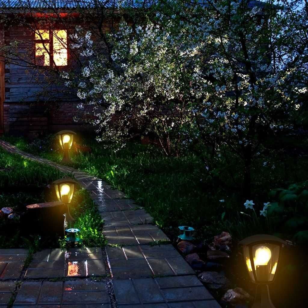 V-Tac Lampada Led Portalampada E27 Lanterna Da Giardino Forma Lanterna In Alluminio Da Terra 290mm Colore Nero Ip44 - Sku 7057